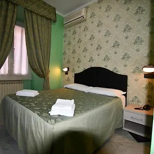 ** Hotel Ferrarese Italien